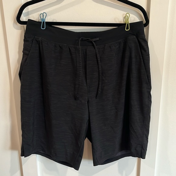 lululemon athletica Shorts Lululemon Mens Athletic Lined Shorts